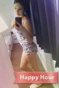 Berlin escort teen beginner model Polly wants to live out all sex fantasies