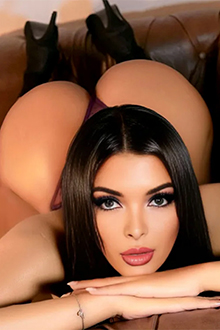 Order Escort Avena in Berlin to your home to ejaculate on her great buttocks
